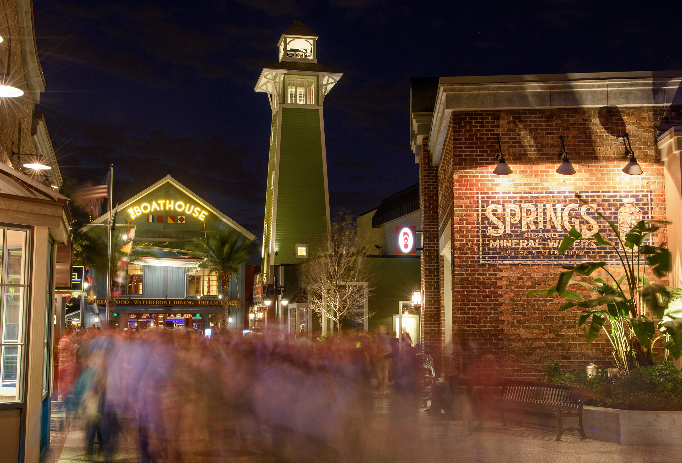 In transforming to Disney Springs downtown Disney brings new buying and dining